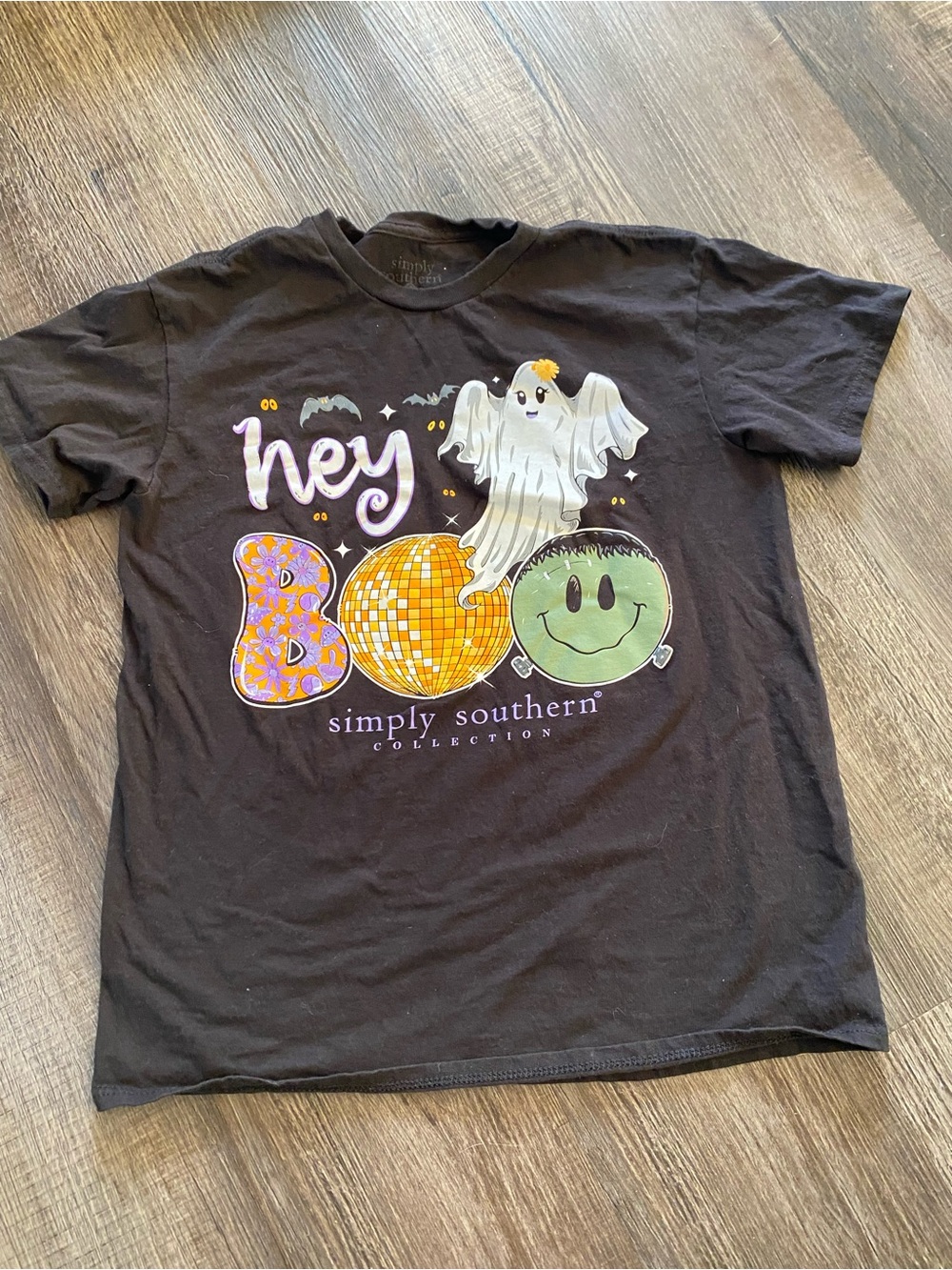 Simply Southern Black Halloween "Hey Boo" Graphic Tee with Ghost & Pumpkin